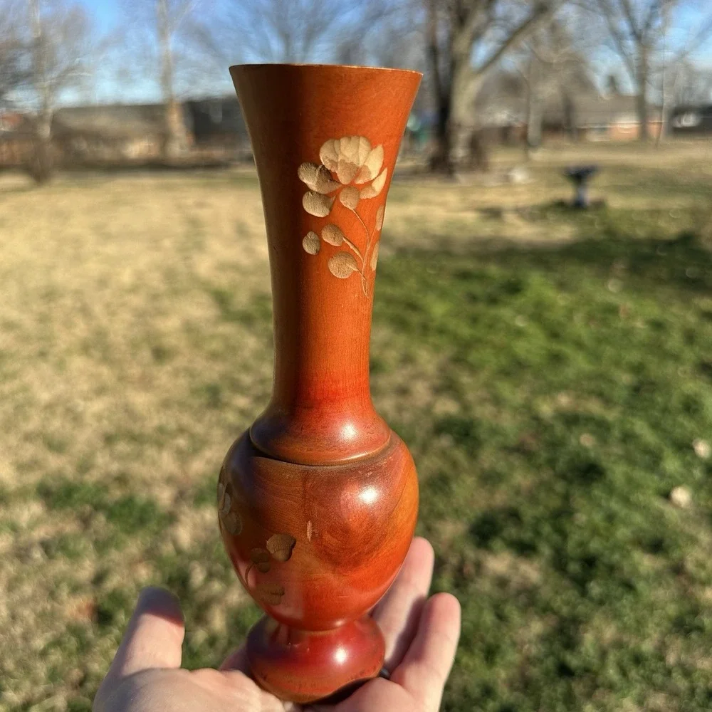 Vintage Hand Carved Painted Floral Red/brown Wooden Vase Mexico 7.5